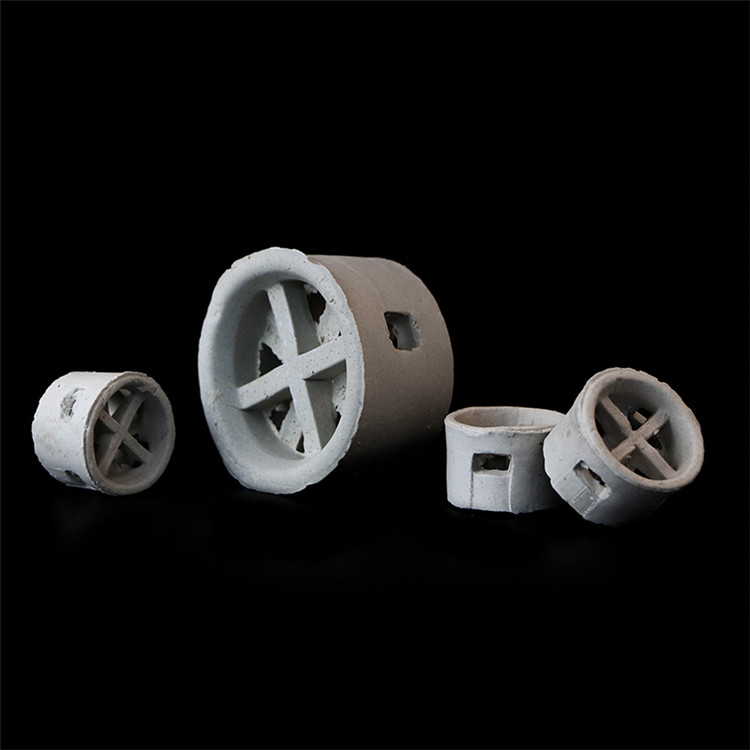 陶瓷階梯環(huán)與其他陶瓷填料產(chǎn)品有何不同呢